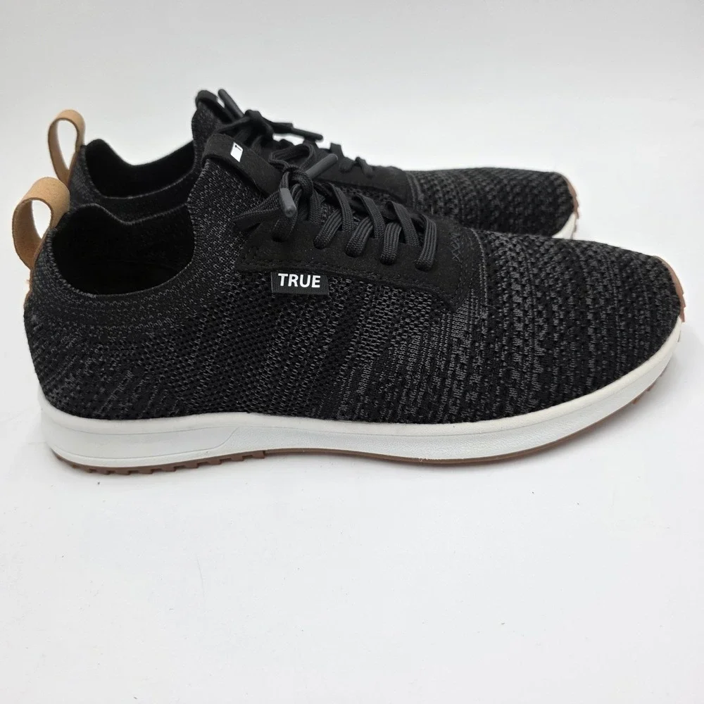 True Linkswear True Knit II Mens 9.5 Shoes Black Sneakers